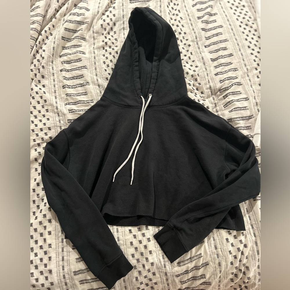 Cropped hoodie